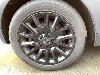 Mini Cooper 1.5L picture 9