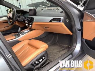 BMW 5-serie 5 serie (G30), Sedan, 2016 520i 2.0 TwinPower Turbo 16V picture 28