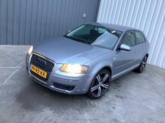 uszkodzony samochody osobowe Audi A3  2005/10