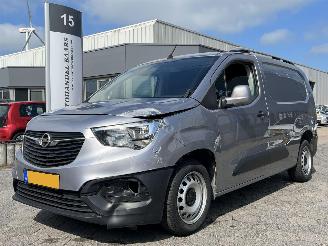 skadebil bedrijf Opel Combo 1.5D L2H1 Selection 2021/10