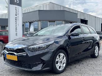 Coche accidentado Kia Ceed 1.0 T-GDi AUTOMAAT DynamicLine 2022/11