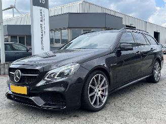 uszkodzony samochody osobowe Mercedes E-klasse Estate 63 AMG S 4MATIC 585PK AUTOMAAT 2015/1