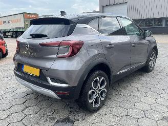 Renault Captur 1.3 AUTOM 140 Initiale Paris picture 4