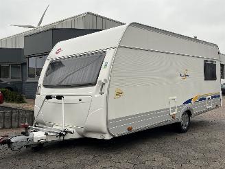 Schade caravan Burstner  Ventana 465TS INCL MOVER 2003/4
