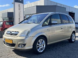Damaged car Opel Meriva 1.6-16V Cosmo 2009/10