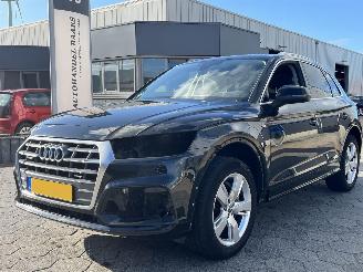 Damaged car Audi Q5 2.0 TFSI quattro 250PMK Sport S Line Edition 2018/7