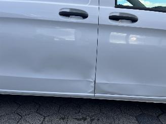Mercedes Vito 114 CDI Lang picture 12