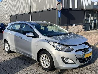 Auto incidentate Hyundai I-30 Wagon 1.4 2014/12