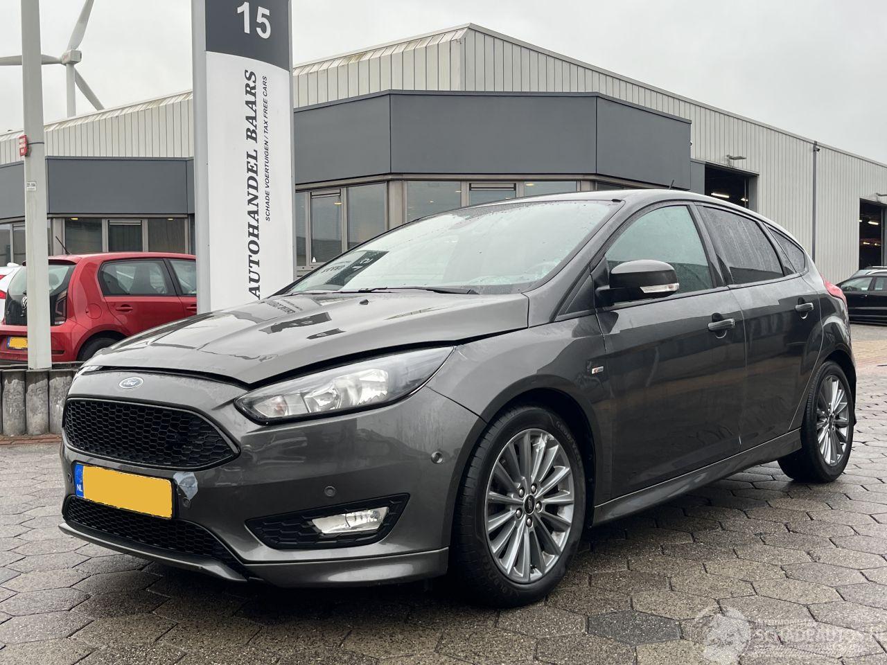 Ford Focus 1.5 ST-Line
