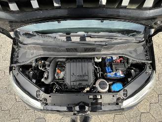 Volkswagen Up! 1.0 high up! BlueMotion picture 7