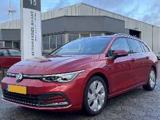 krockskadad bil auto Volkswagen Golf Variant 1.5 eTSI Style AUTOMAAT 2021/4