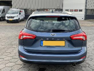 Ford Focus Wagon 1.0 EcoBoost Trend Edition Business picture 5