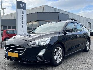 Damaged car Ford Focus Wagon 1.0 EcoBoost Trend Edition Business 2018/11