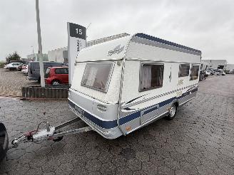 damaged caravans Fendt  150 2004/1