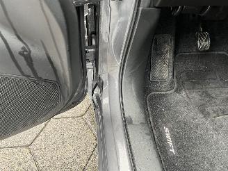 Suzuki Swift 1.2 Select Smart Hybrid picture 9