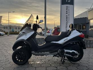 damaged scooters Piaggio  400 LT MP3 2009/4