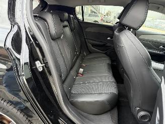 Peugeot 308 1.2 PureTech Allure picture 14