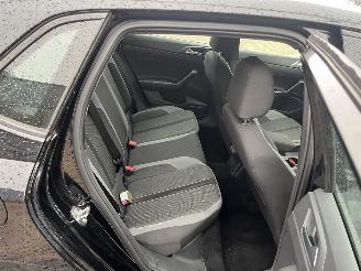 Volkswagen Polo 1.0 TSI Beats AUTOMAAT picture 11