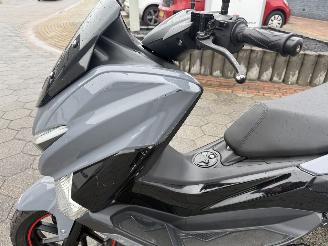 Killerbee  Bromscooter B-Max picture 7