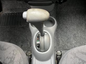 Toyota Yaris 1.3-16V VVT-i Sol AUTOMAAT picture 17