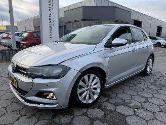 Vaurioauto  passenger cars Volkswagen Polo 1.0 TSI Highline 2019/6