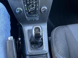 Volvo V-40 2.0 T2 R-Design picture 21