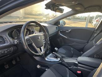Volvo V-40 2.0 T2 R-Design picture 15