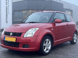krockskadad bil auto Suzuki Swift 1.3 GLS 2007/1