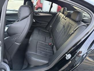 BMW 5-serie 545e M xDrive High Executive picture 12