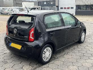 Volkswagen Up! 1.0 move up! BlueMotion picture 4