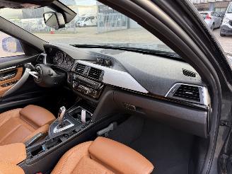 BMW 3-serie 320i Corporate High Executive picture 14