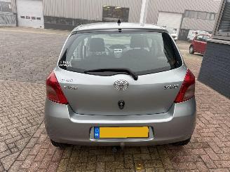 Toyota Yaris 1.0 VVTi Terra picture 6