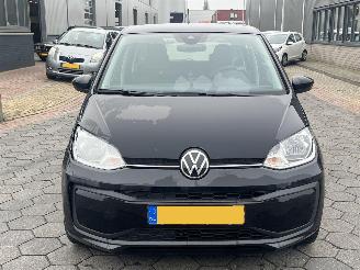 Volkswagen Up! 1.0 picture 2