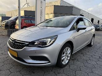 skadebil auto Opel Astra Sports Tourer 1.0 2018/8