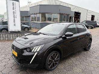 Voiture accidenté Peugeot e-208 EV GT 350 50 kWh 2023/6