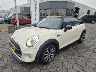 Mini Cooper 1.5 Cabrio AUTOM 100KW Cooper Chili picture 2