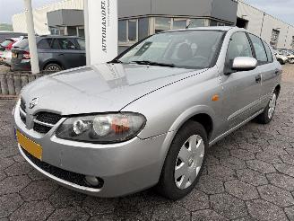 uszkodzony samochody osobowe Nissan Almera 1.5 Visia 2004/9
