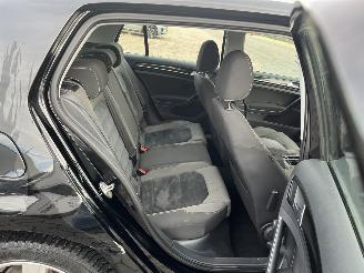 Volkswagen Golf 1.2 TSI Highline picture 12