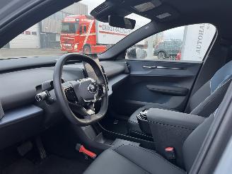 Volvo EX30 Single Motor Plus 51 kWh picture 15