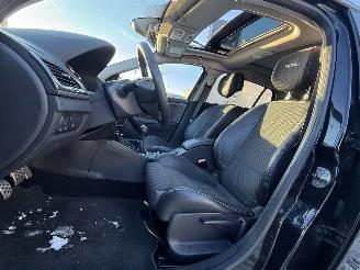 Renault Mégane Estate 1.4 TCe Dynamique picture 12