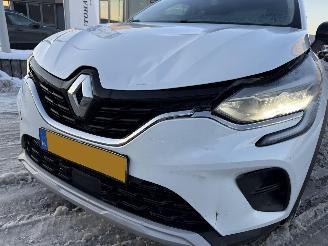 Renault Captur 1.6 E-Tech Hybrid 145 Zen picture 8