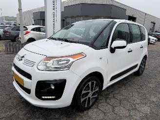 Voiture accidenté Citroën C3 picasso 1.2 PureTech Tendance 2015/7