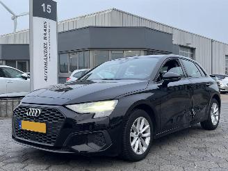 damaged passenger cars Audi A3 Sportback 30 TFSI Pro Line AUTOMAAT 2021/4
