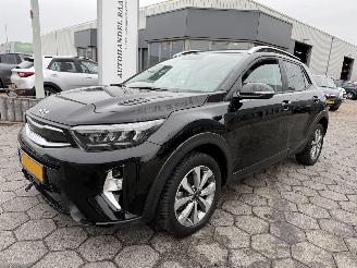 Avarii autoturisme Kia Stonic 1.0 T-GDi MHEV DynamicPlusLine 2023/9