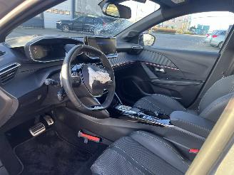 Peugeot 208 1.2 Hybrid 145 e-DCS6 GT picture 11