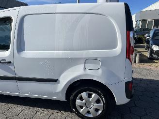 Renault Kangoo 1.5 Blue dCi 95 Work Edition picture 12