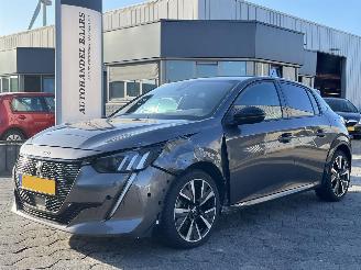 Schadeauto Peugeot 208 1.2 PureTech GT AUTOMAAT 2021/3