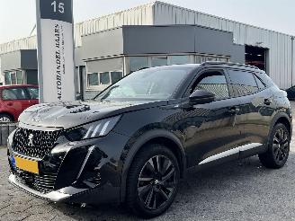 damaged passenger cars Peugeot 2008 1.2 PureTech GT 2022/11