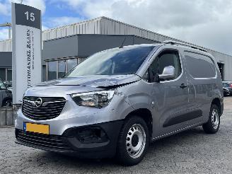 Vaurioauto  commercial vehicles Opel Combo 1.5D L2H1 Selection 2021/10