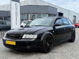 Auto incidentate Audi A4 Avant 2.0 2004/3